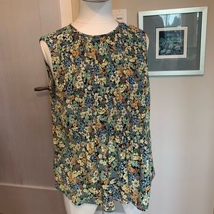 Zara Sleeveless Smocked Blouse